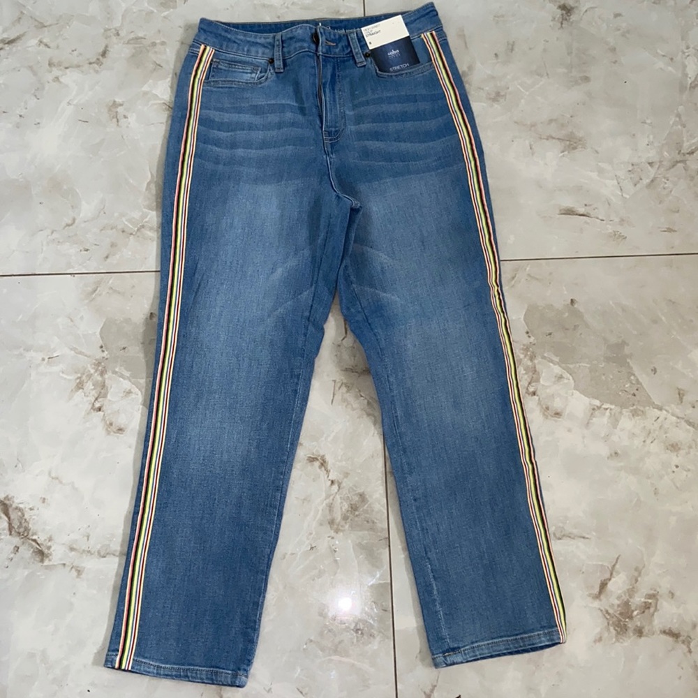 Women’s jeans